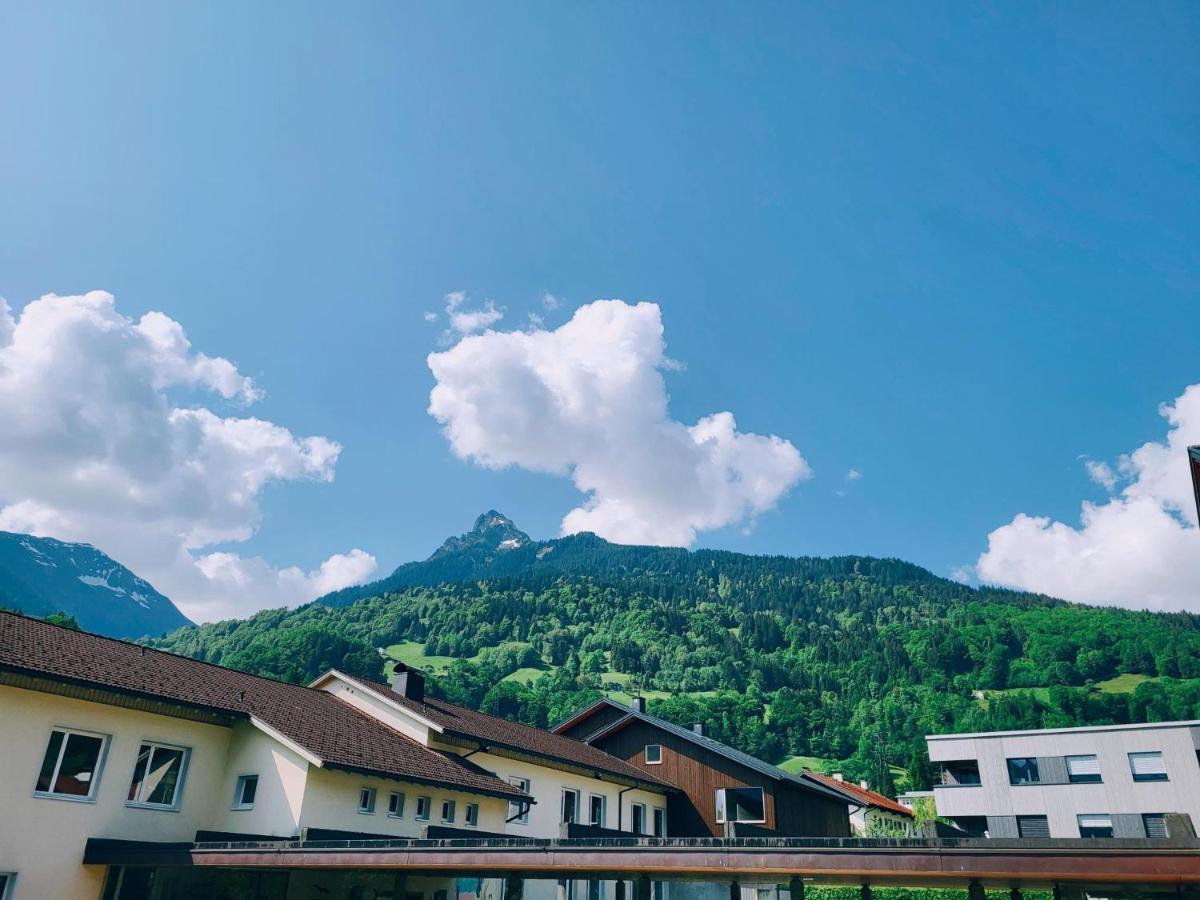 Wanderhotel Garni Cresta Schruns Εξωτερικό φωτογραφία