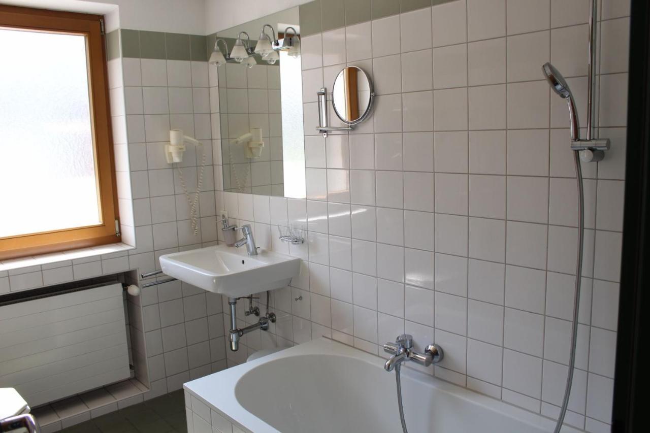 Wanderhotel Garni Cresta Schruns Εξωτερικό φωτογραφία